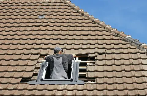 Pose de velux - Saint-Maixent-sur-Vie